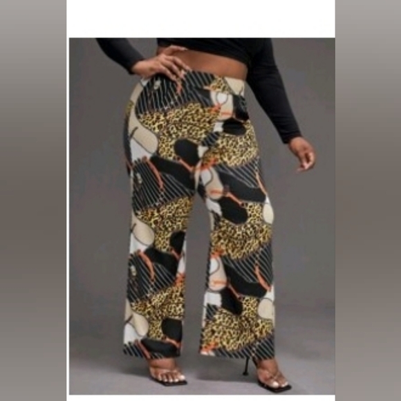 5 Pants Bundle 👖 - Picture 8 of 11